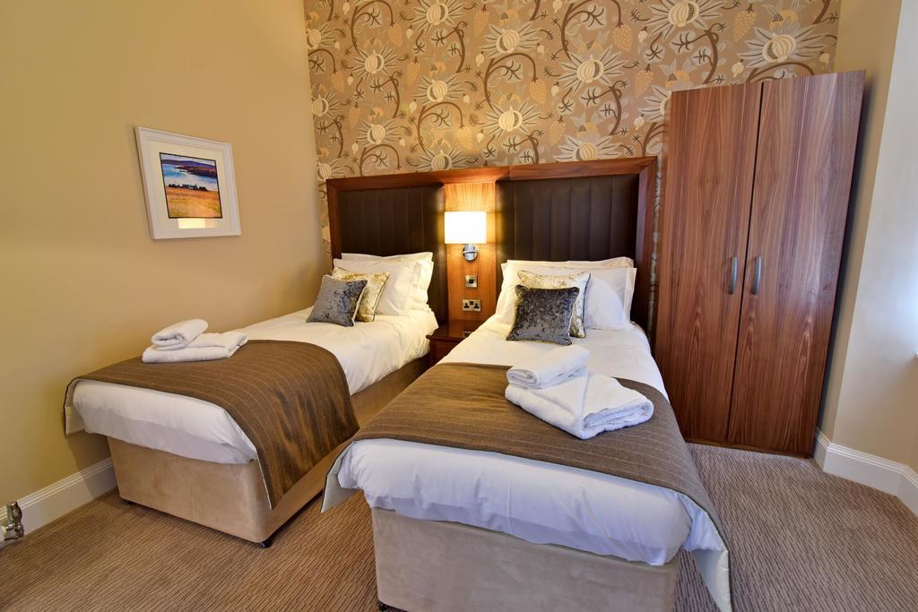 The Townhouse Aberfeldy - Rooms & Breakfast Pokój zdjęcie